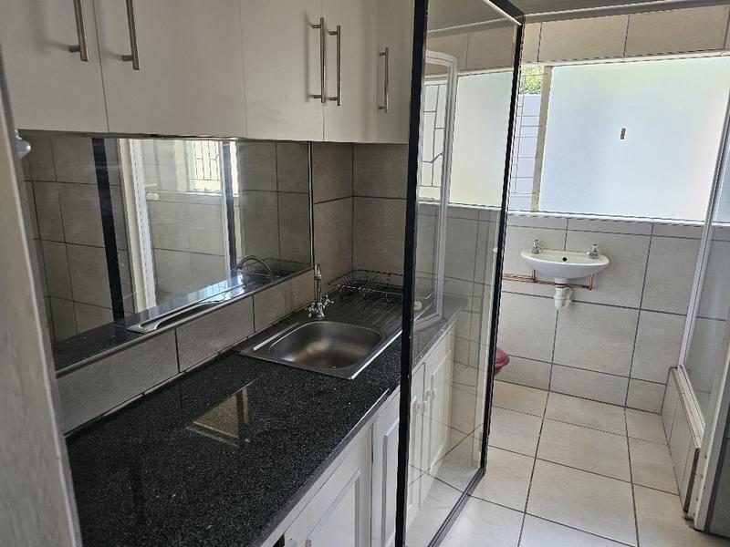 To Let 1 Bedroom Property for Rent in Avondale Western Cape